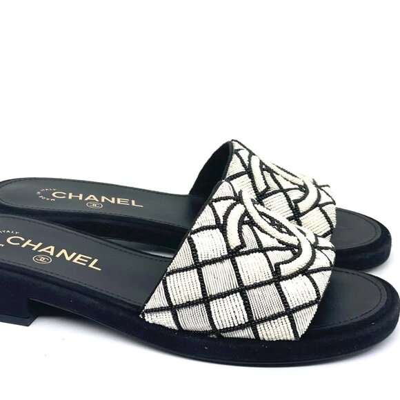 CHANEL 21A  Embroidered Pearl CC Suede Flat Slide Mules Sandals Shoes - Picture 6 of 15